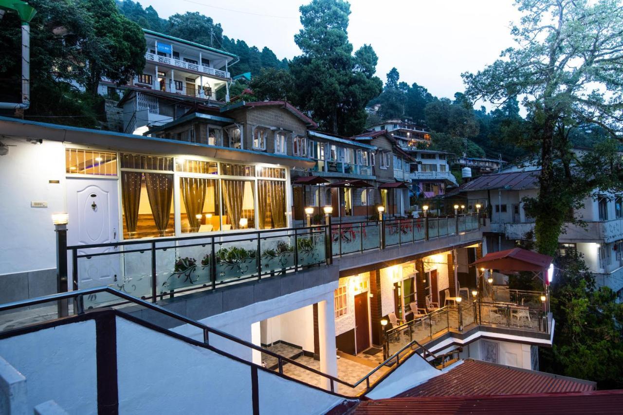 India - View - Mall Road 4*