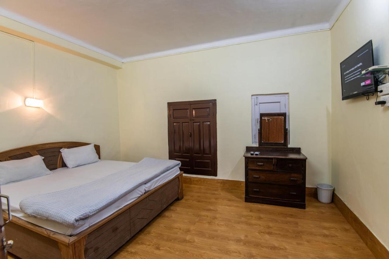 Hotel India - View - Mall Road 4*